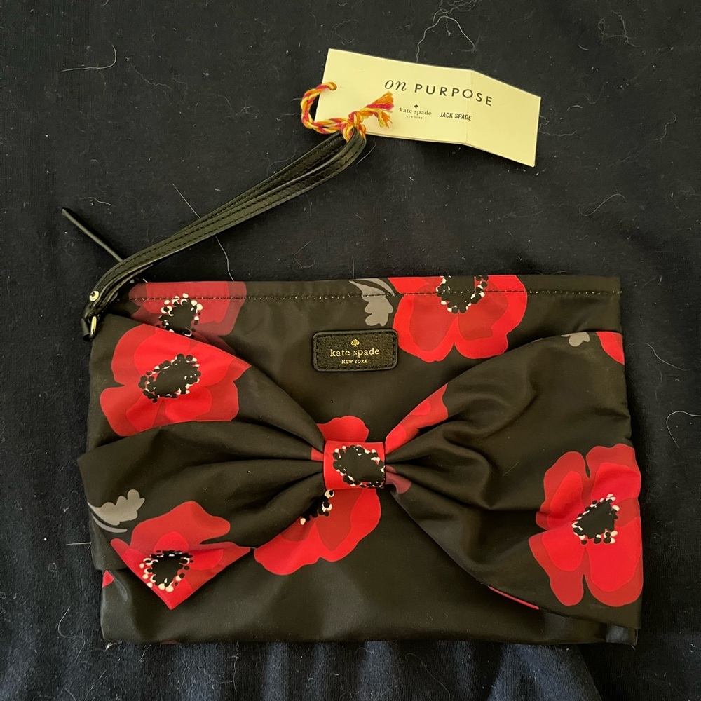 kate spade On Purpose Floral Wristlet